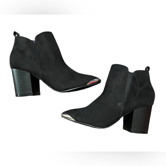 ‼️Last chance to buy b4 going in a yardsale‼️Charlotte Russe ankle boots - Picture 4 of 8